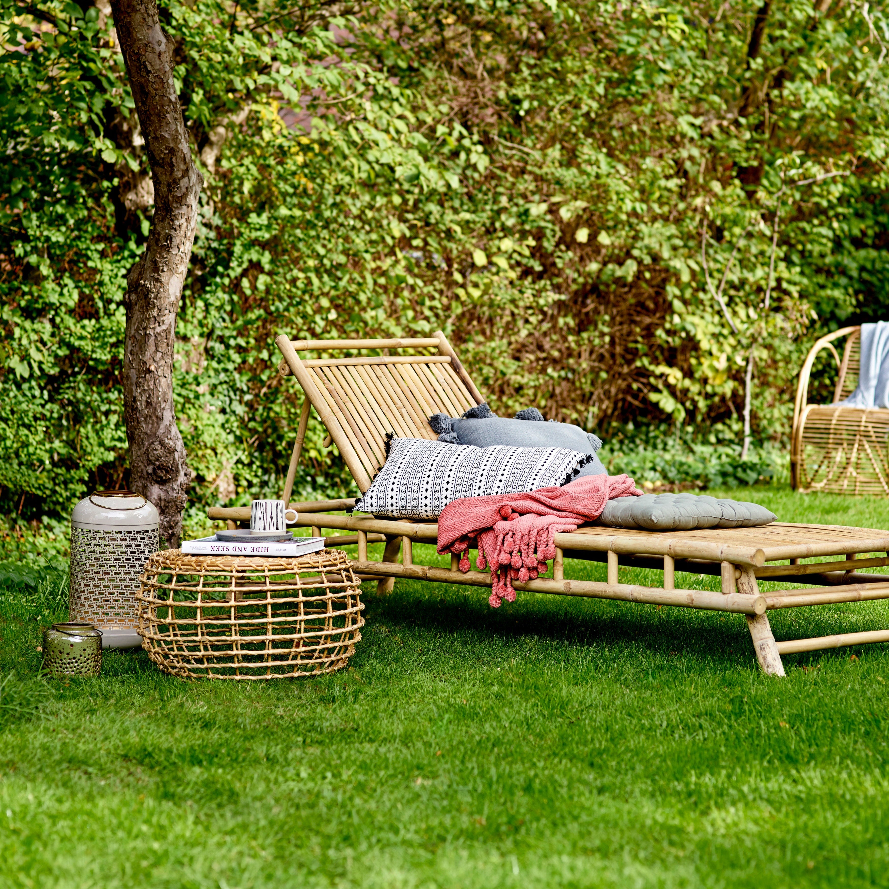 Sole Daybed – Naturlig Avkoppling i Bambu