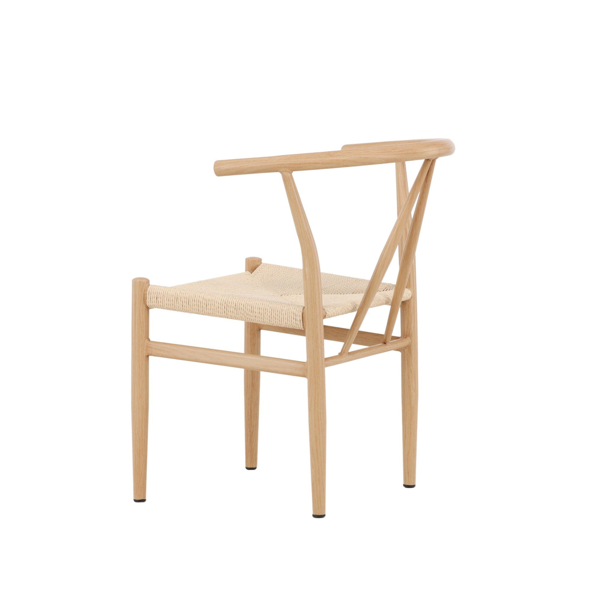 Venture Home Alfons Dining Chair fängslar med sin moderna design, med ett böjt ryggstöd och beige repvävd sits. Sett från sidan visar detta minimalistiska pjäs från Venture Home upp smala ben och naturligt ljust trä.